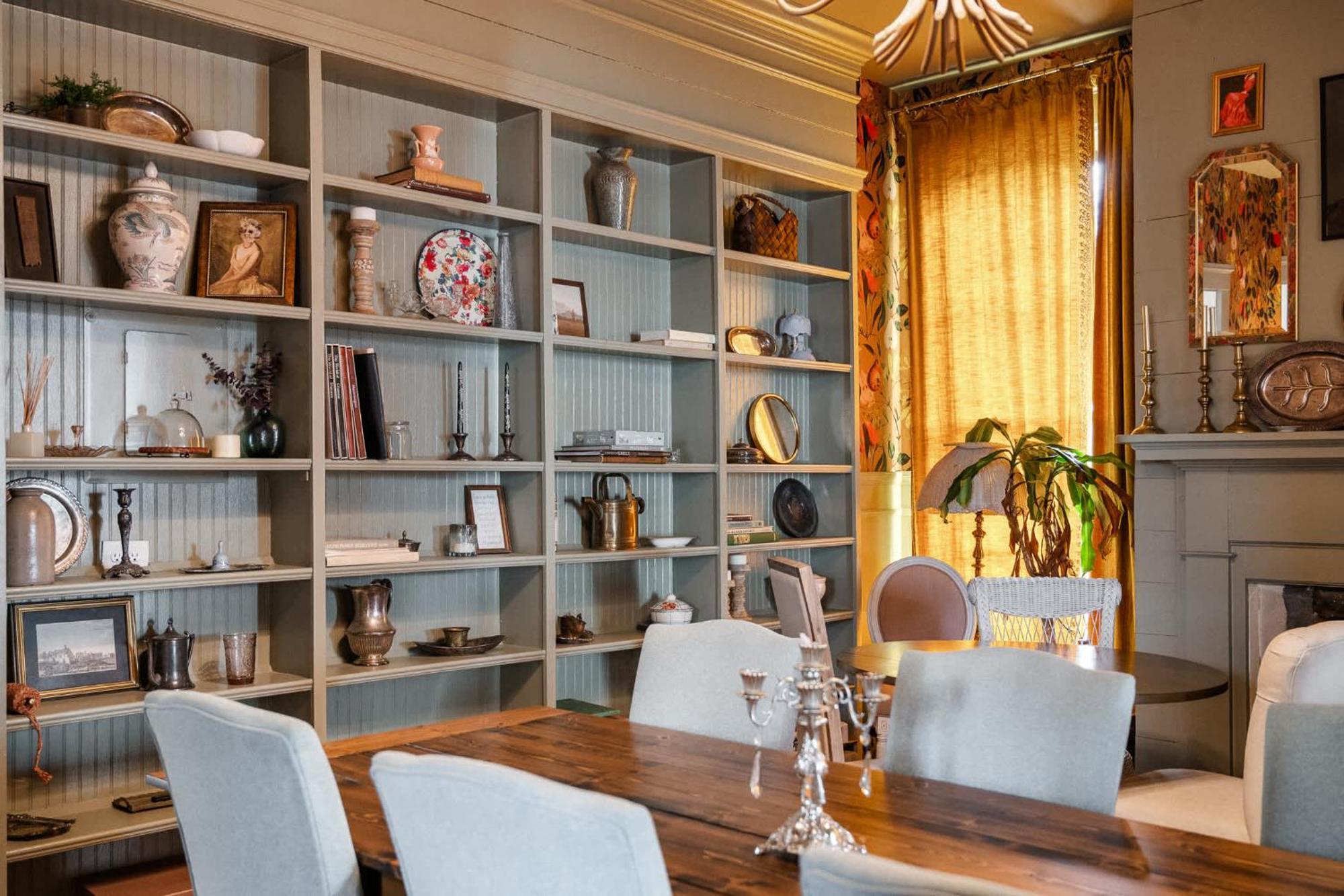 Cozy Corner In Frankfort Hideaway